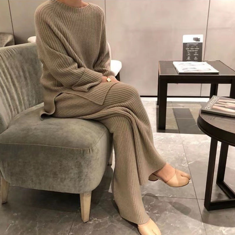Amélia — Ensemble en maille à pantalon large — Camel
