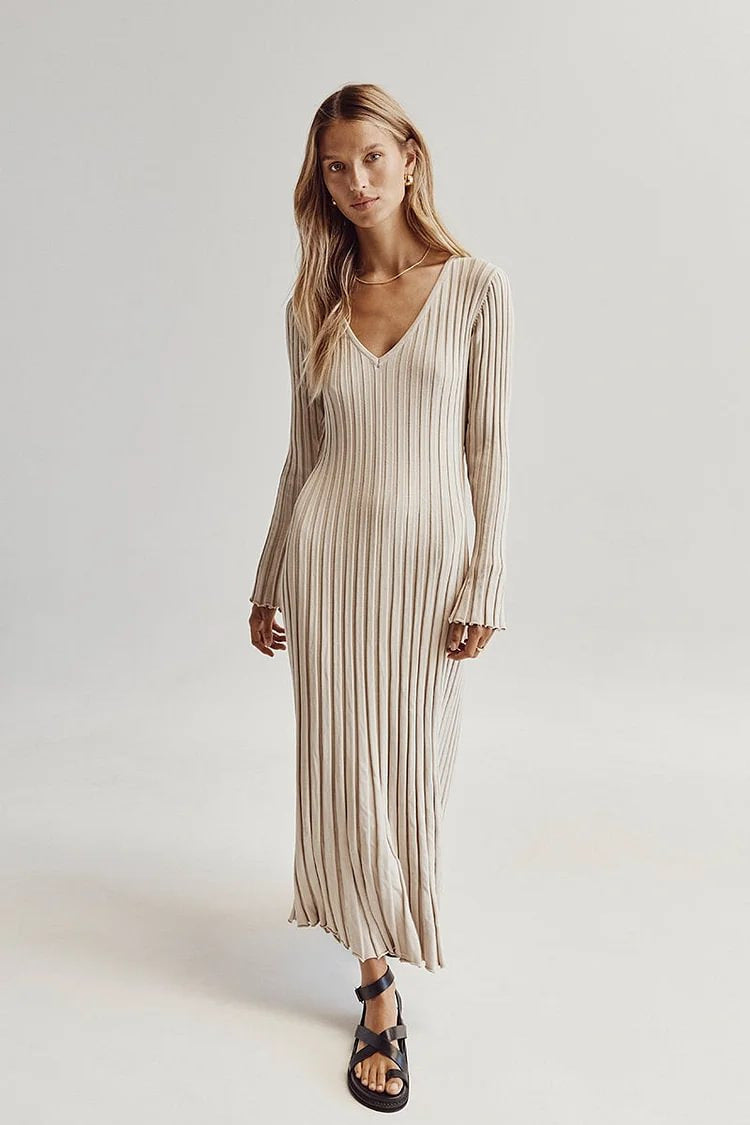 Élise — Robe longue côtelée à col rond ou en V — Beige — col V