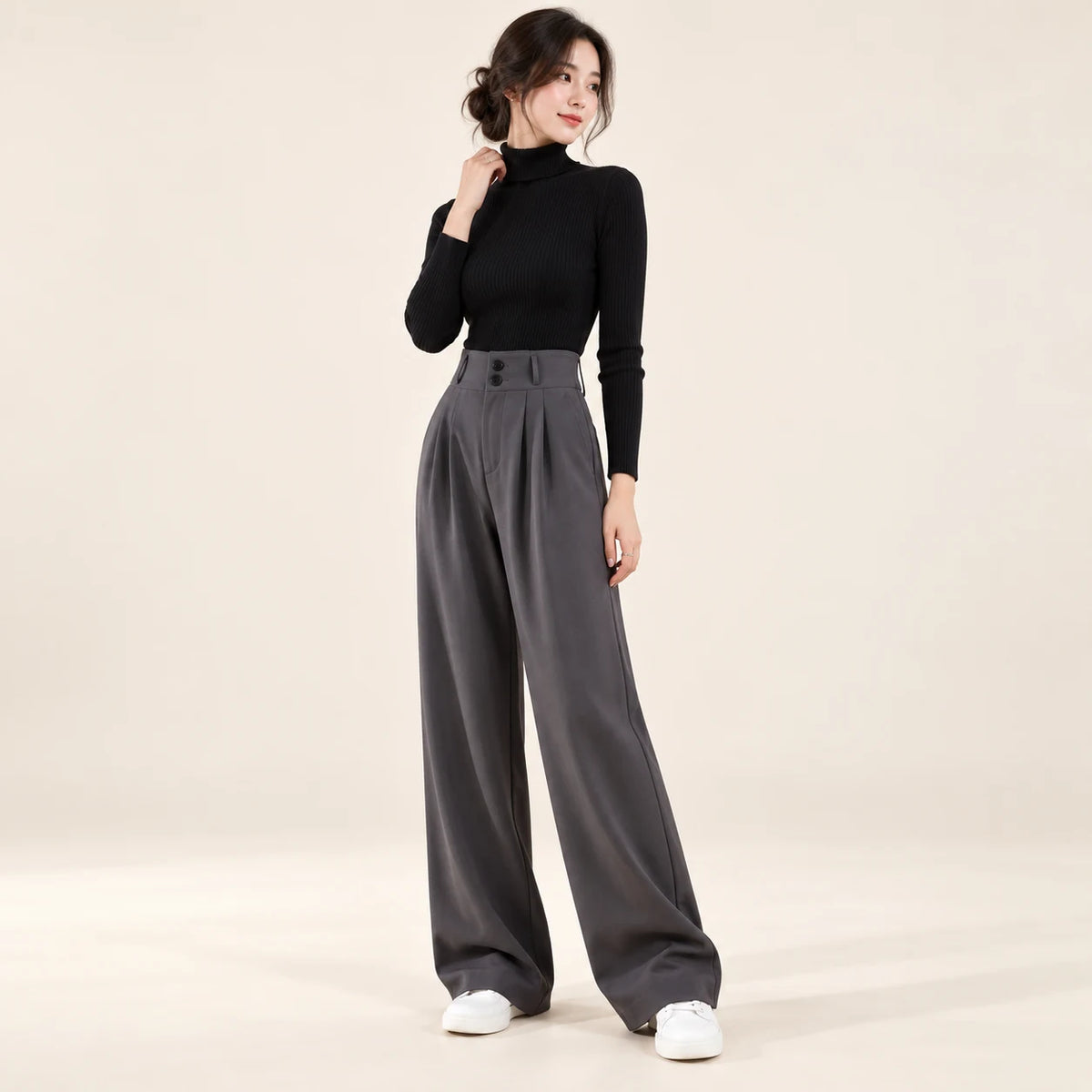 Flore — silhouette complète en studio