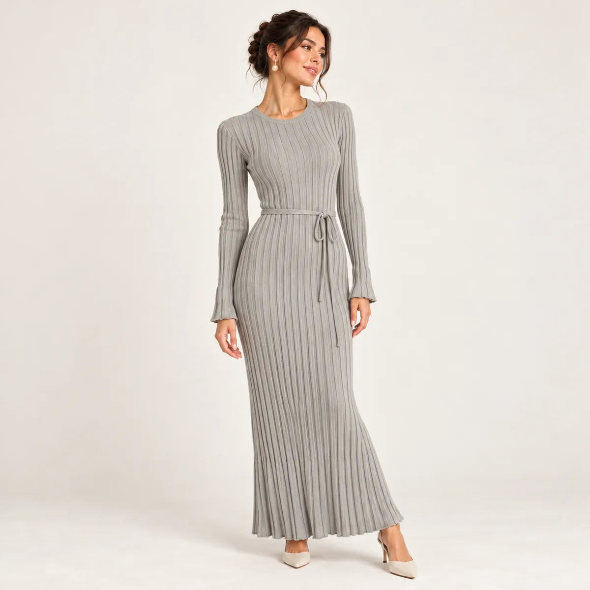 Charlotte — Robe longue côtelée à taille nouée — Gris clair