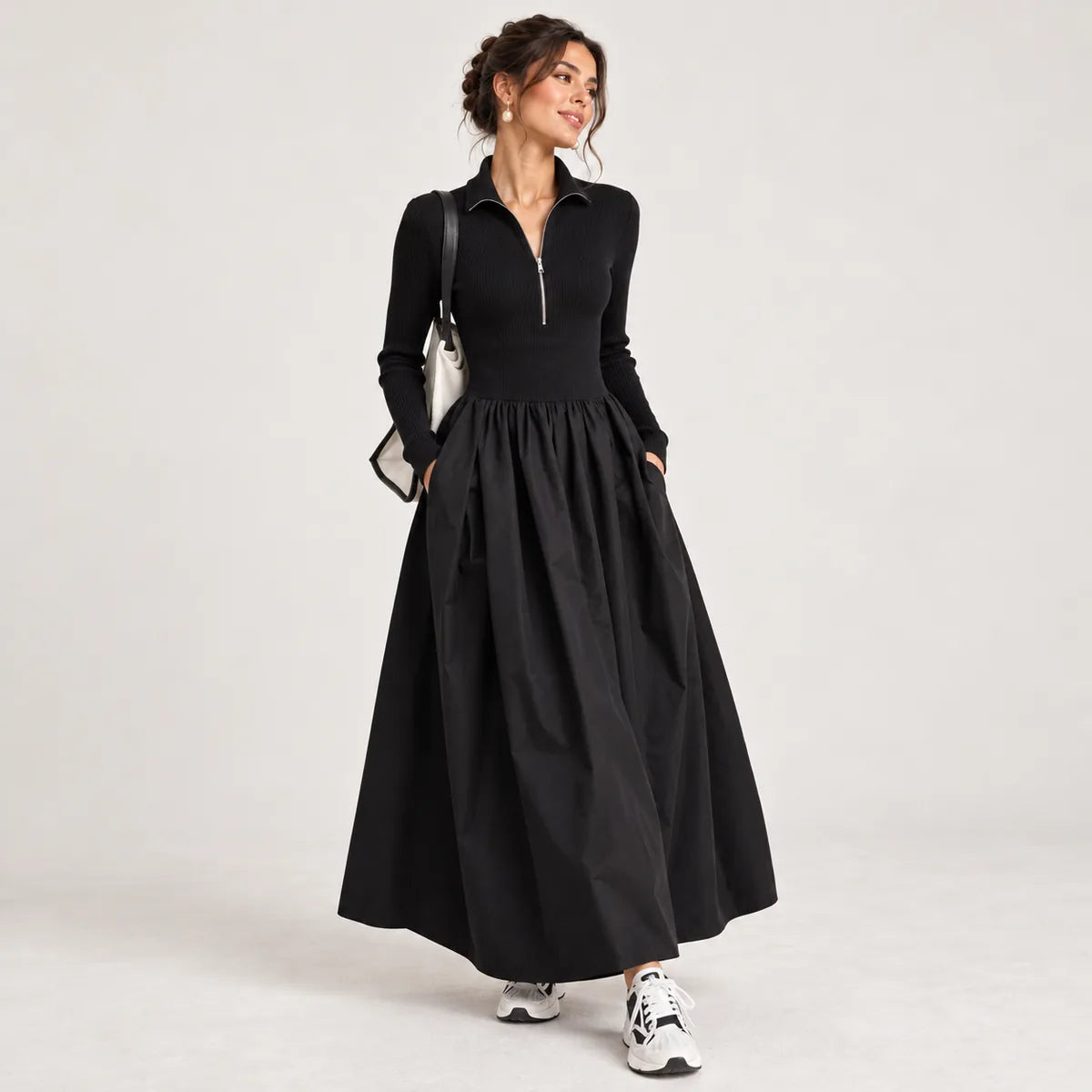 Coralie — Robe longue à col zippé et jupe plissée — détail et finition