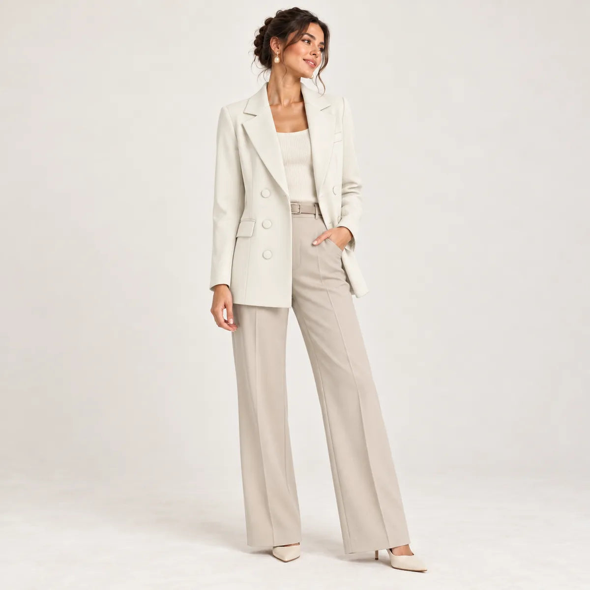 Cécile — Blazer long croisé à coupe droite — Beige